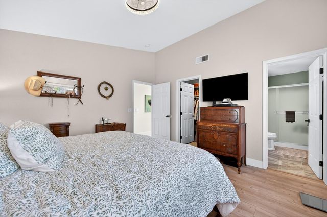 1626 American River Trl, Cool, CA 95614