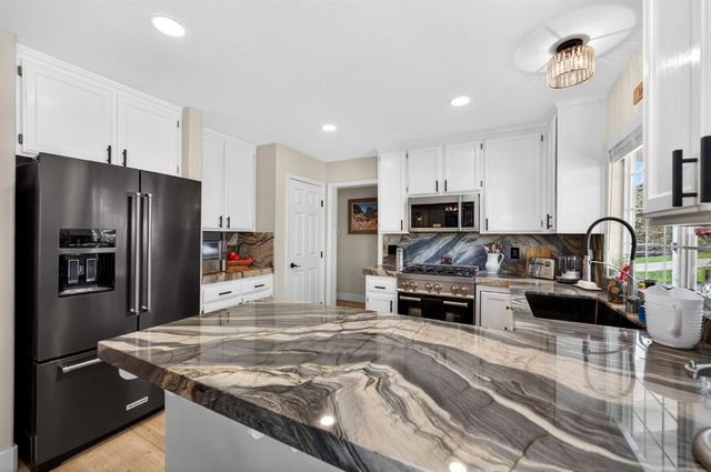 1626 American River Trl, Cool, CA 95614