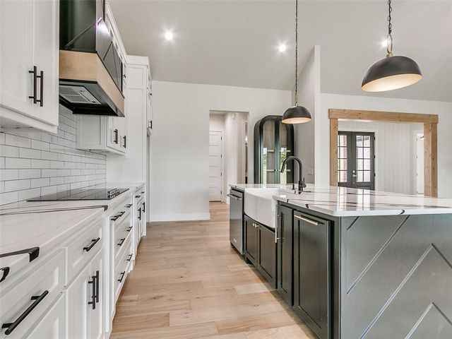 1600 N 60th Street, Noble, OK 73068