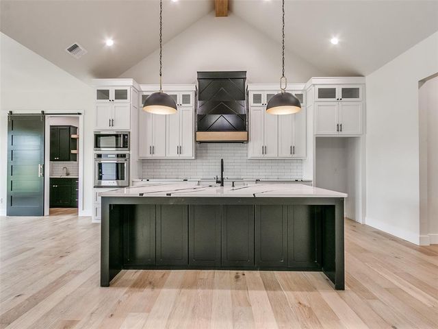 1600 N 60th Street, Noble, OK 73068