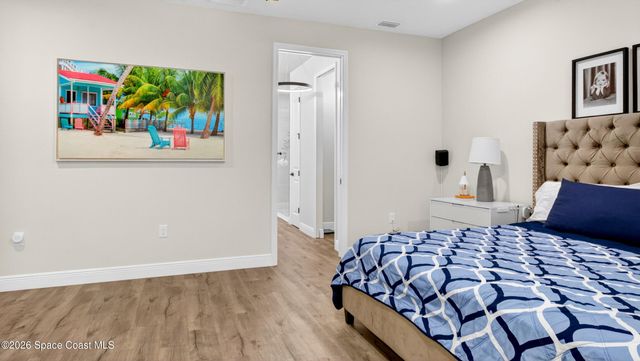 1845 Market Circle NE, Palm Bay, FL 32905