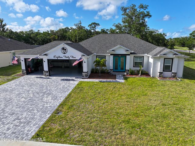 1845 Market Circle NE, Palm Bay, FL 32905