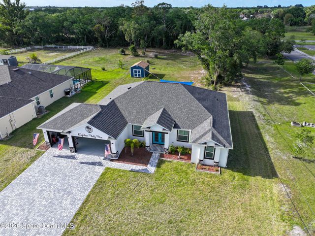 1845 Market Circle NE, Palm Bay, FL 32905