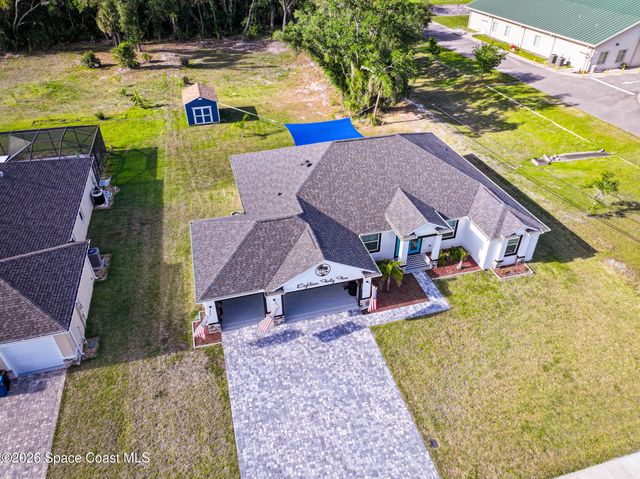 1845 Market Circle NE, Palm Bay, FL 32905
