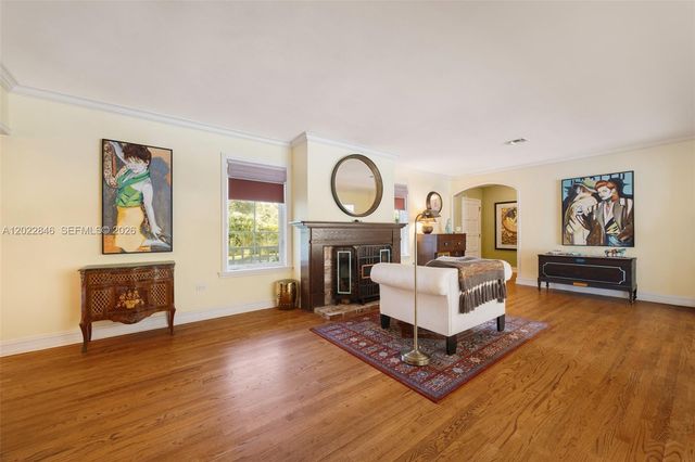 7290 SW 77th Ter, Miami, FL 33143