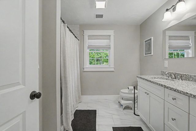 377 Rebecca Rd, Northbridge, MA 01588