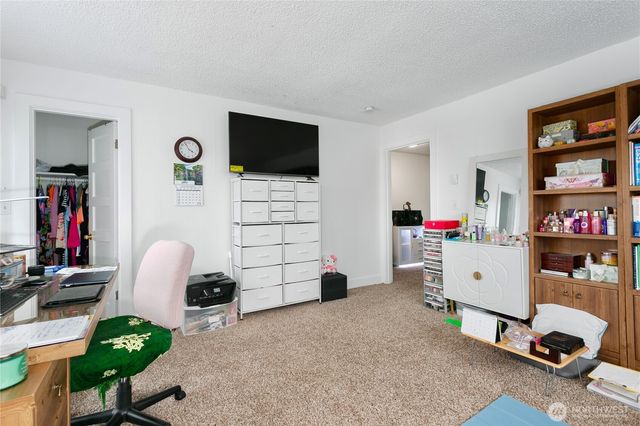 3572 -3574 E F Street, Tacoma, WA 98404