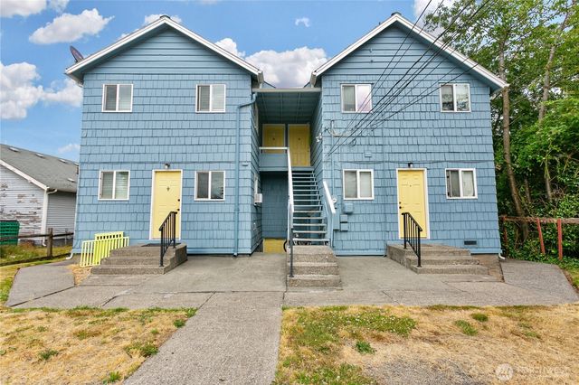 3572 -3574 E F Street, Tacoma, WA 98404