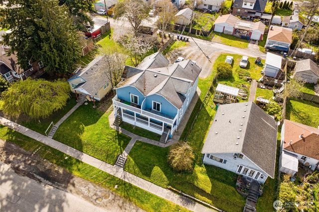 3572 -3574 E F Street, Tacoma, WA 98404