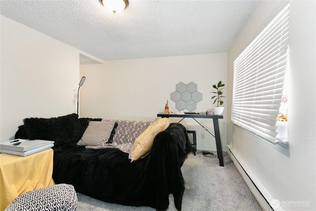 3572 -3574 E F Street, Tacoma, WA 98404