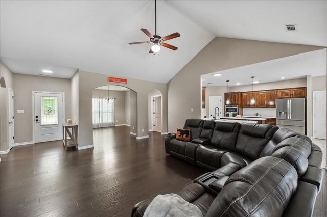 2913 Bairds Lane, Burleson, TX 76028