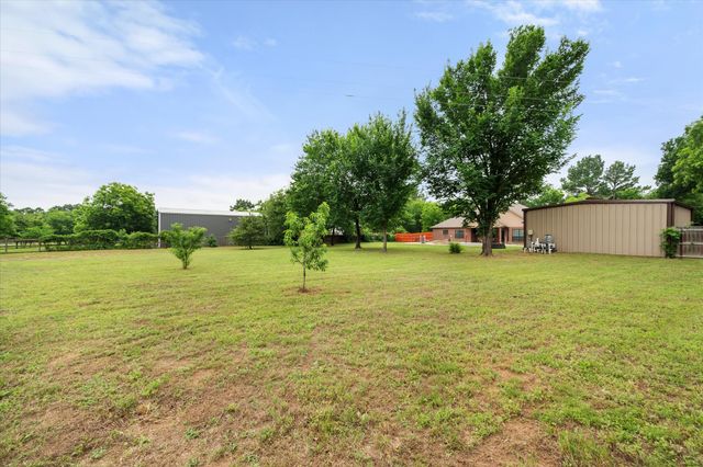 2913 Bairds Lane, Burleson, TX 76028