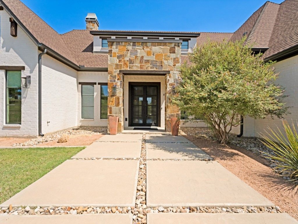 9108 Sirius Lane, Godley, TX 76044 — photo 3