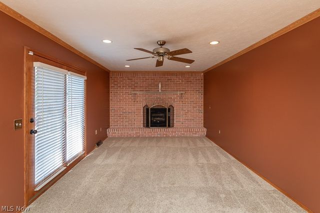 7456 Hidden Glen Drive, Amherst, OH 44001