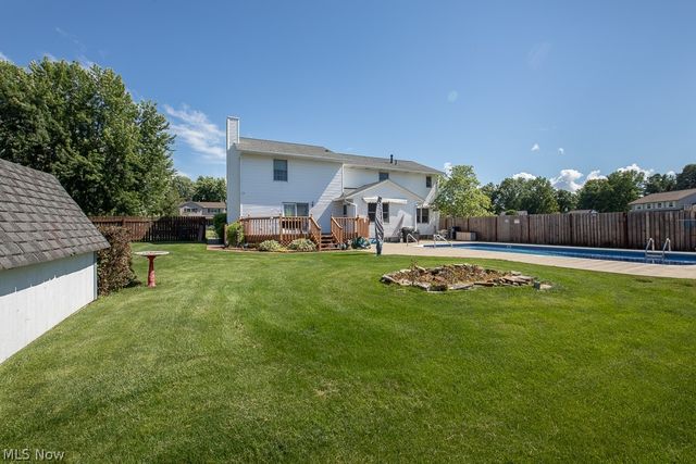7456 Hidden Glen Drive, Amherst, OH 44001