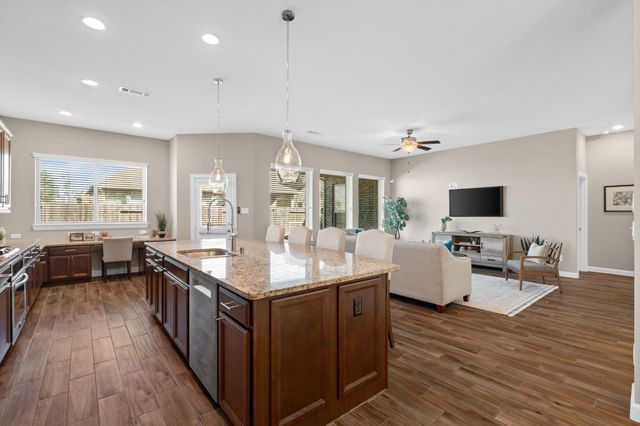 2014 Clyde Falls Drive, Richmond, TX 77469