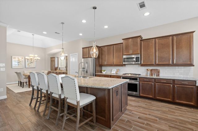 2014 Clyde Falls Drive, Richmond, TX 77469