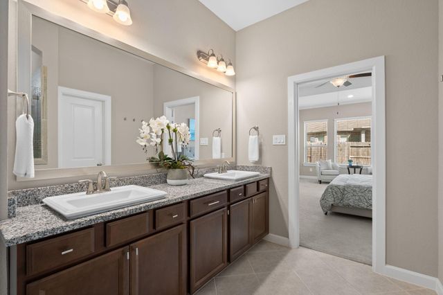 2014 Clyde Falls Drive, Richmond, TX 77469