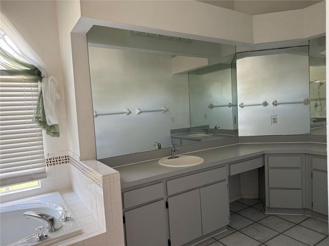 18230 DOLLY BROOK LANE, Lutz, FL 33549