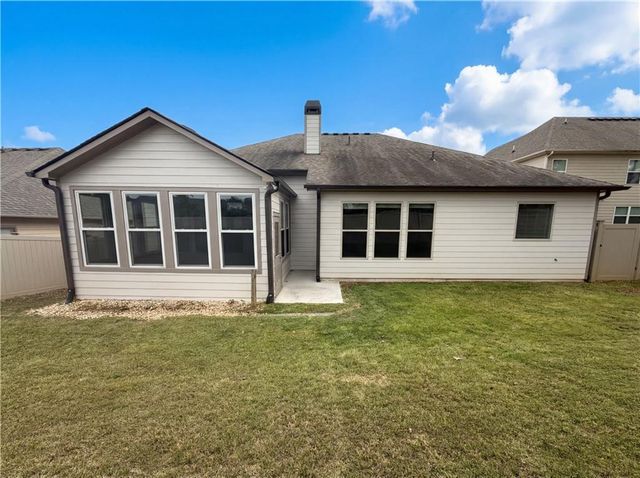 1027 Halletts Peak Place, Lawrenceville, GA 30044