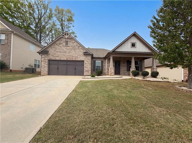 1027 Halletts Peak Place, Lawrenceville, GA 30044