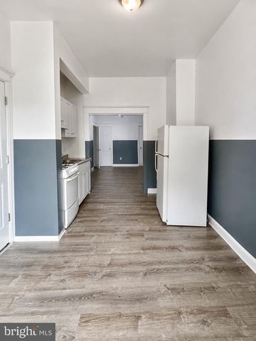 7020 WOODLAND AVE, Philadelphia, PA 19142