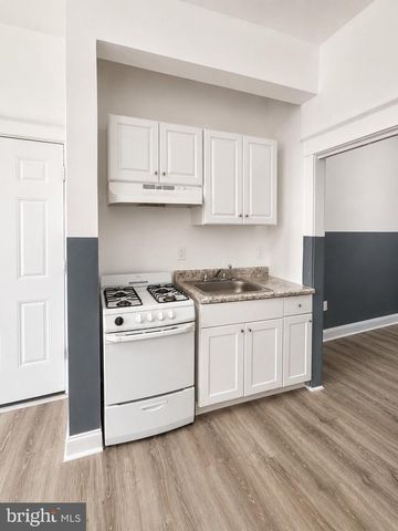 7020 WOODLAND AVE, Philadelphia, PA 19142