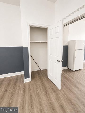 7020 WOODLAND AVE, Philadelphia, PA 19142
