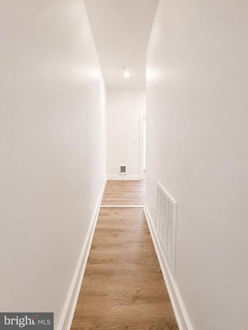 7020 WOODLAND AVE, Philadelphia, PA 19142