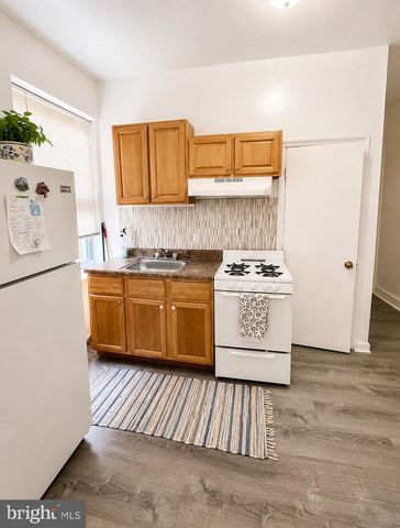 7020 WOODLAND AVE, Philadelphia, PA 19142