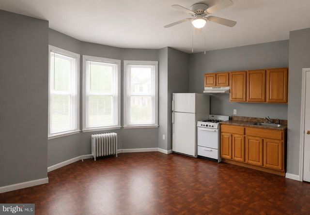 7020 WOODLAND AVE, Philadelphia, PA 19142