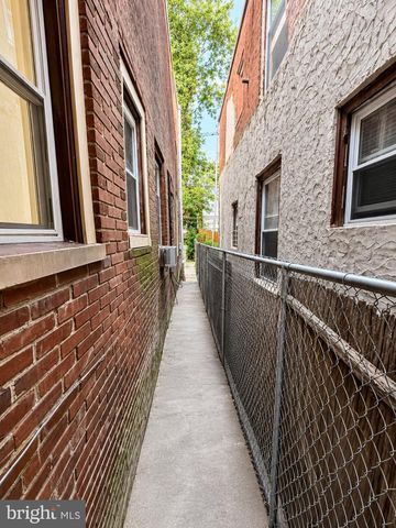 7020 WOODLAND AVE, Philadelphia, PA 19142