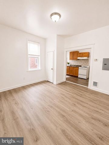 7020 WOODLAND AVE, Philadelphia, PA 19142