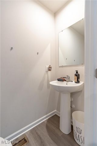 3564 Kenyon Creek Avenue NW, Massillon, OH 44647