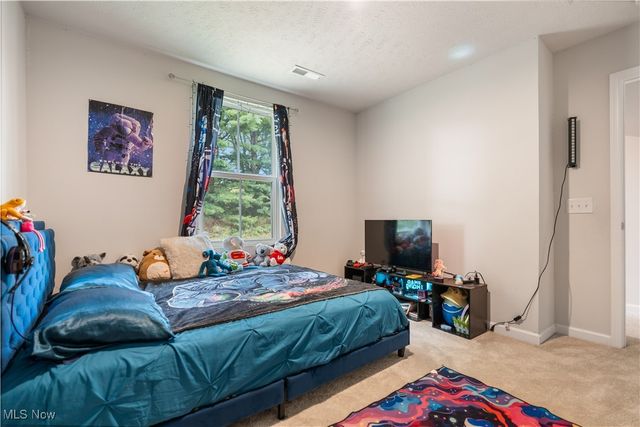 3564 Kenyon Creek Avenue NW, Massillon, OH 44647