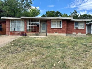 1337 Adelaide Drive, Dallas, TX 75216