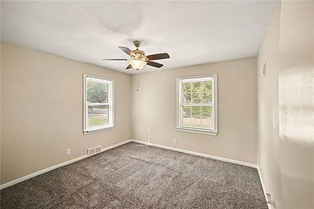 6005 Laurel Avenue, Raytown, MO 64133