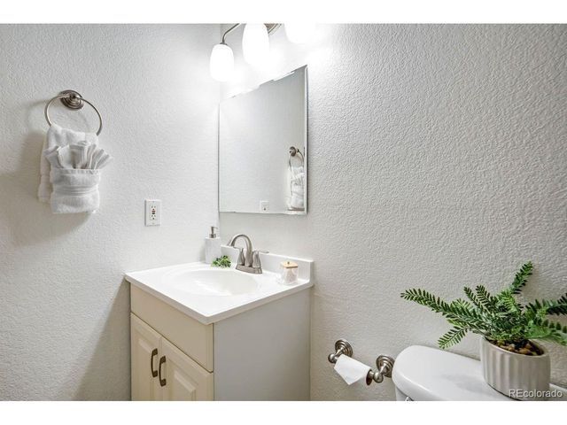 1344 N Arcadia St, Colorado Springs, CO 80903