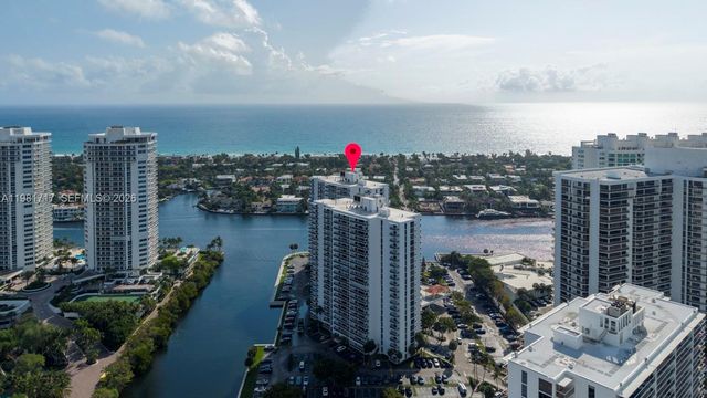 20515 E Country Club Dr 2242, Aventura, FL 33180