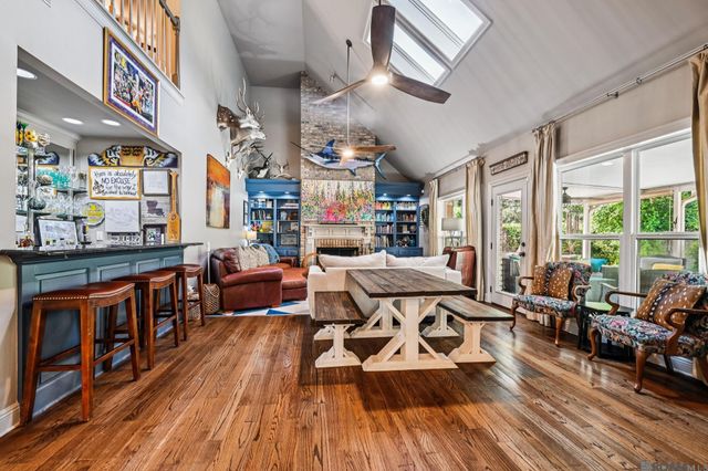 39 Stonebridge Court, Mandeville, LA 70448