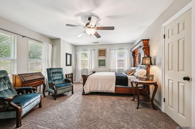 39 Stonebridge Court, Mandeville, LA 70448