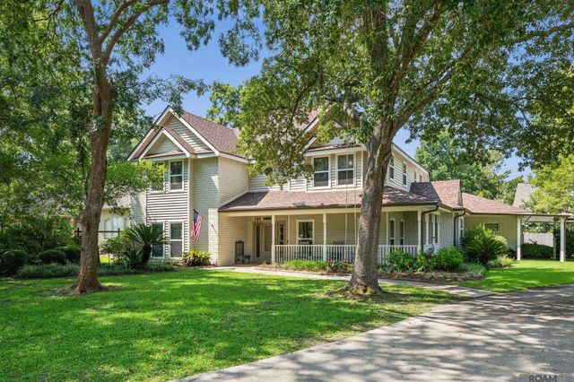 39 Stonebridge Court, Mandeville, LA 70448