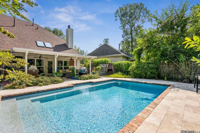 39 Stonebridge Court, Mandeville, LA 70448