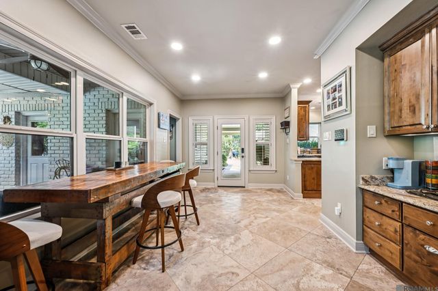 39 Stonebridge Court, Mandeville, LA 70448