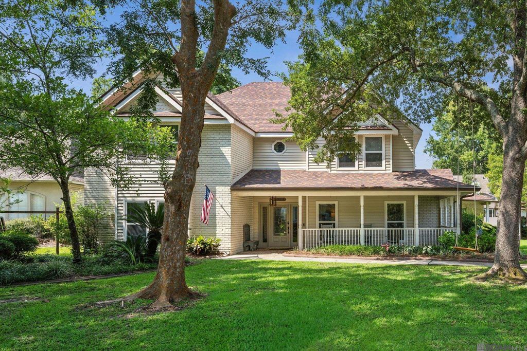 39 Stonebridge Court, Mandeville, LA 70448