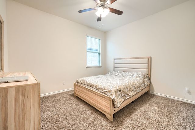 2935 Shetland Drive, Aubrey, TX 76227