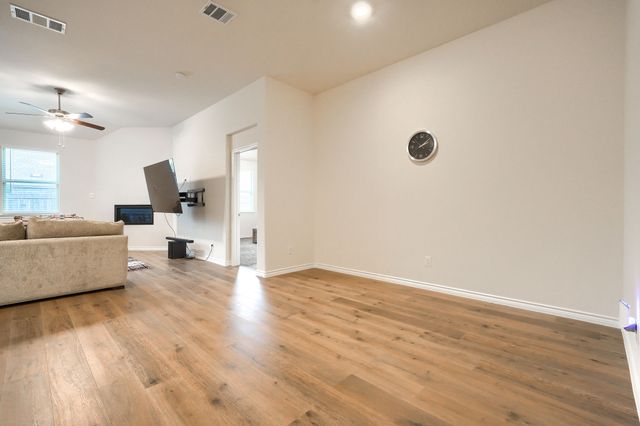 2935 Shetland Drive, Aubrey, TX 76227