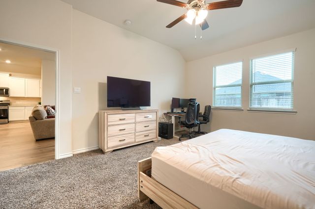 2935 Shetland Drive, Aubrey, TX 76227