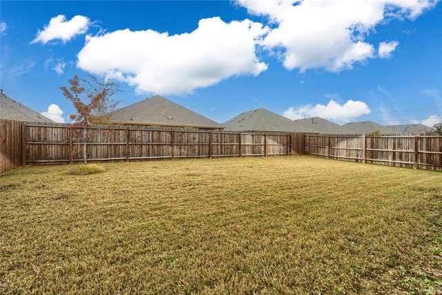 2935 Shetland Drive, Aubrey, TX 76227