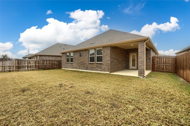 2935 Shetland Drive, Aubrey, TX 76227